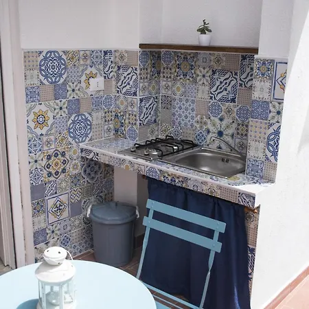 Mare Piscina Albamaor * Mondello