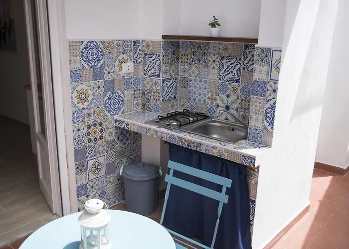 Mare Piscina Albamaor * Mondello